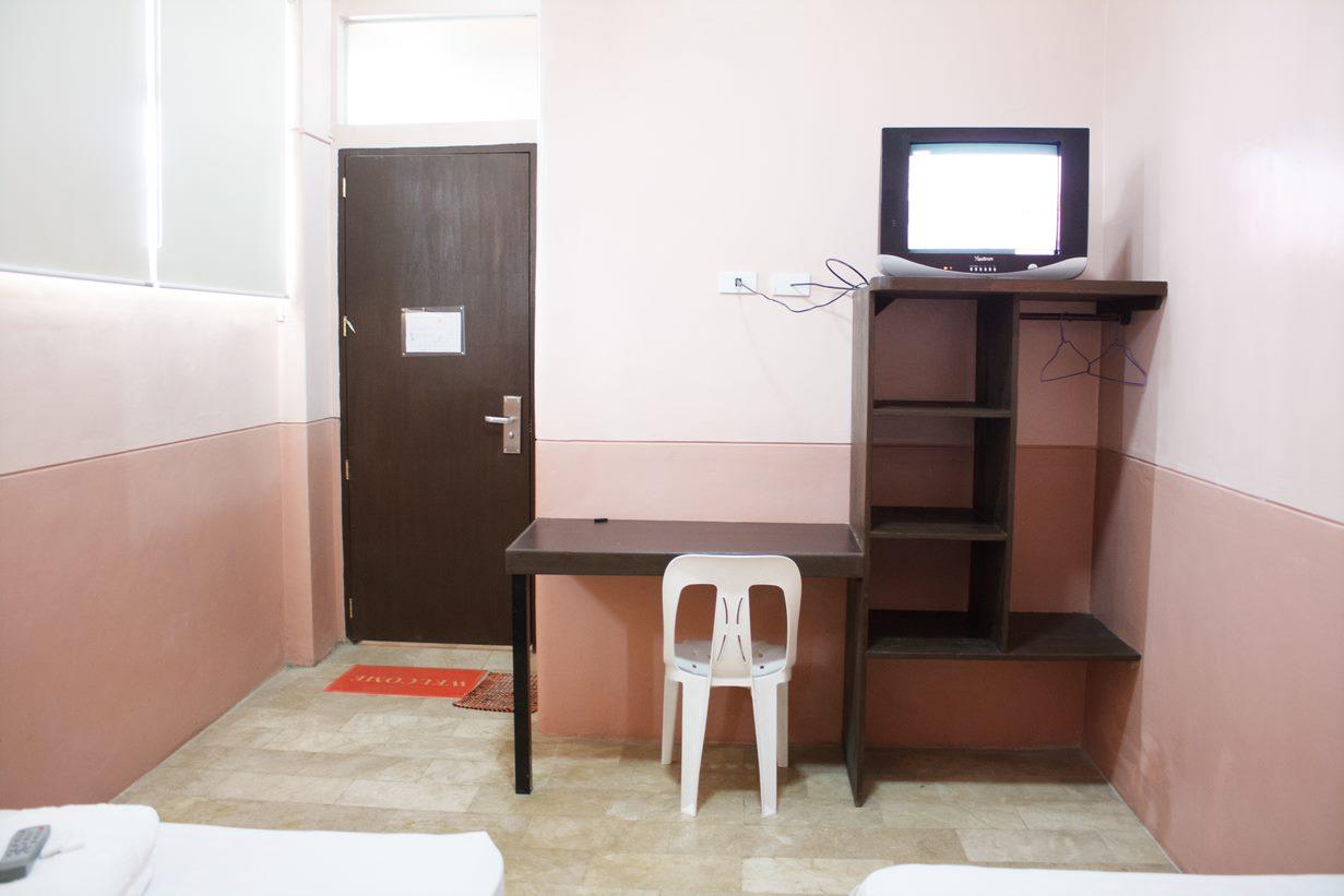 Gv Hotel - Borongan Extérieur photo