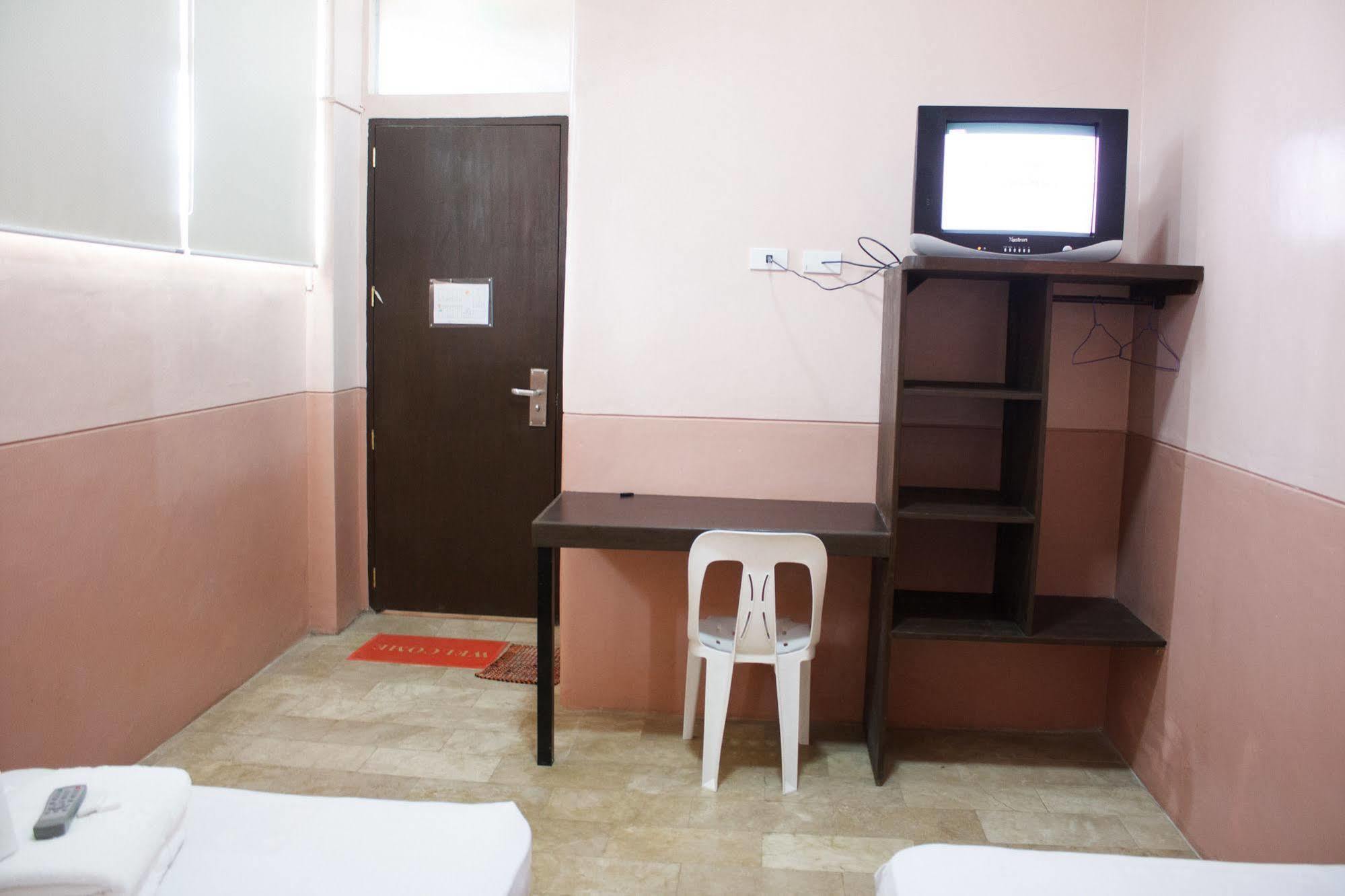 Gv Hotel - Borongan Extérieur photo