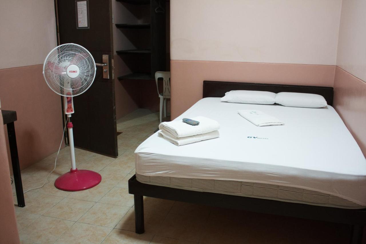 Gv Hotel - Borongan Chambre photo