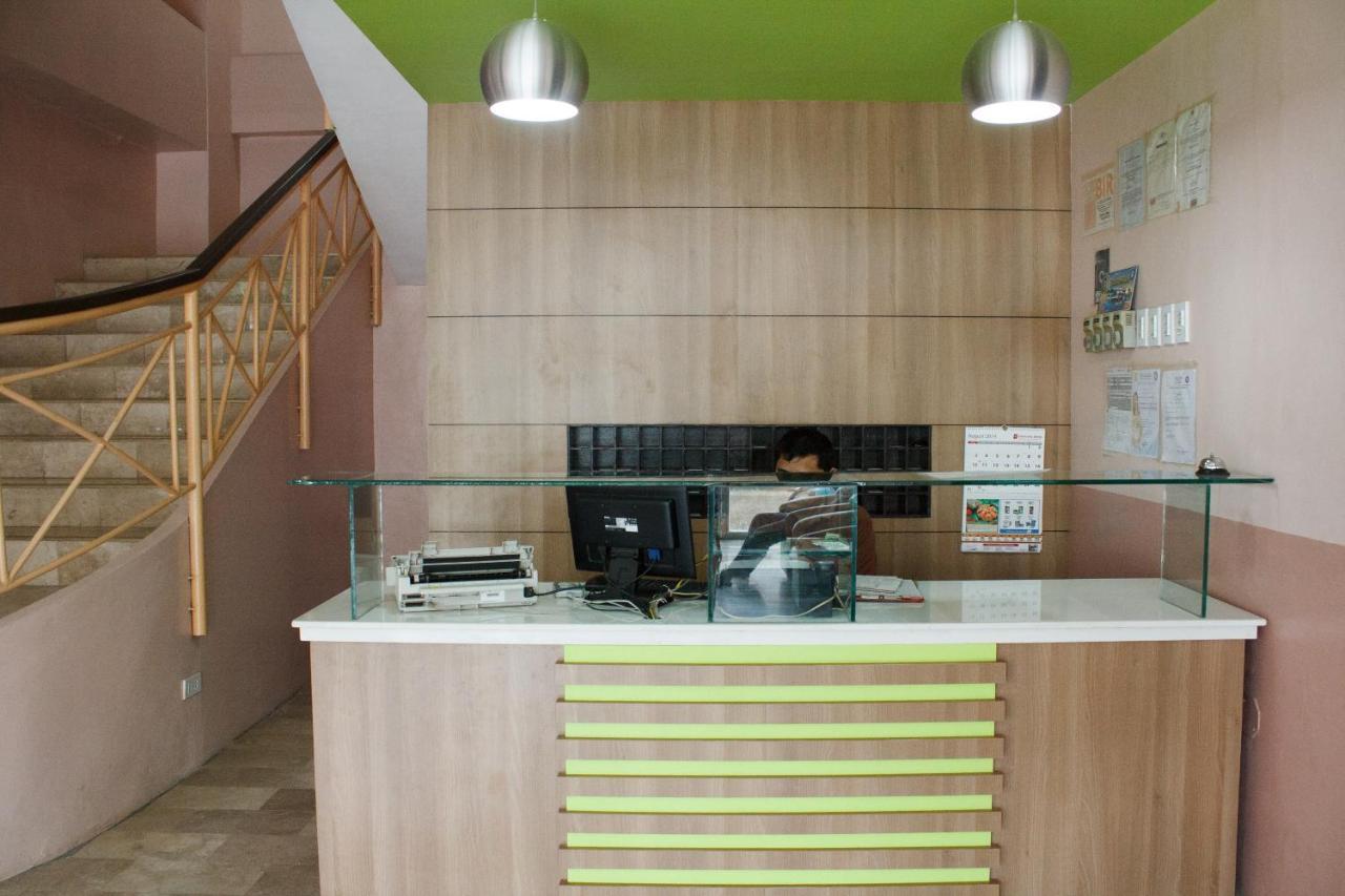 Gv Hotel - Borongan Extérieur photo